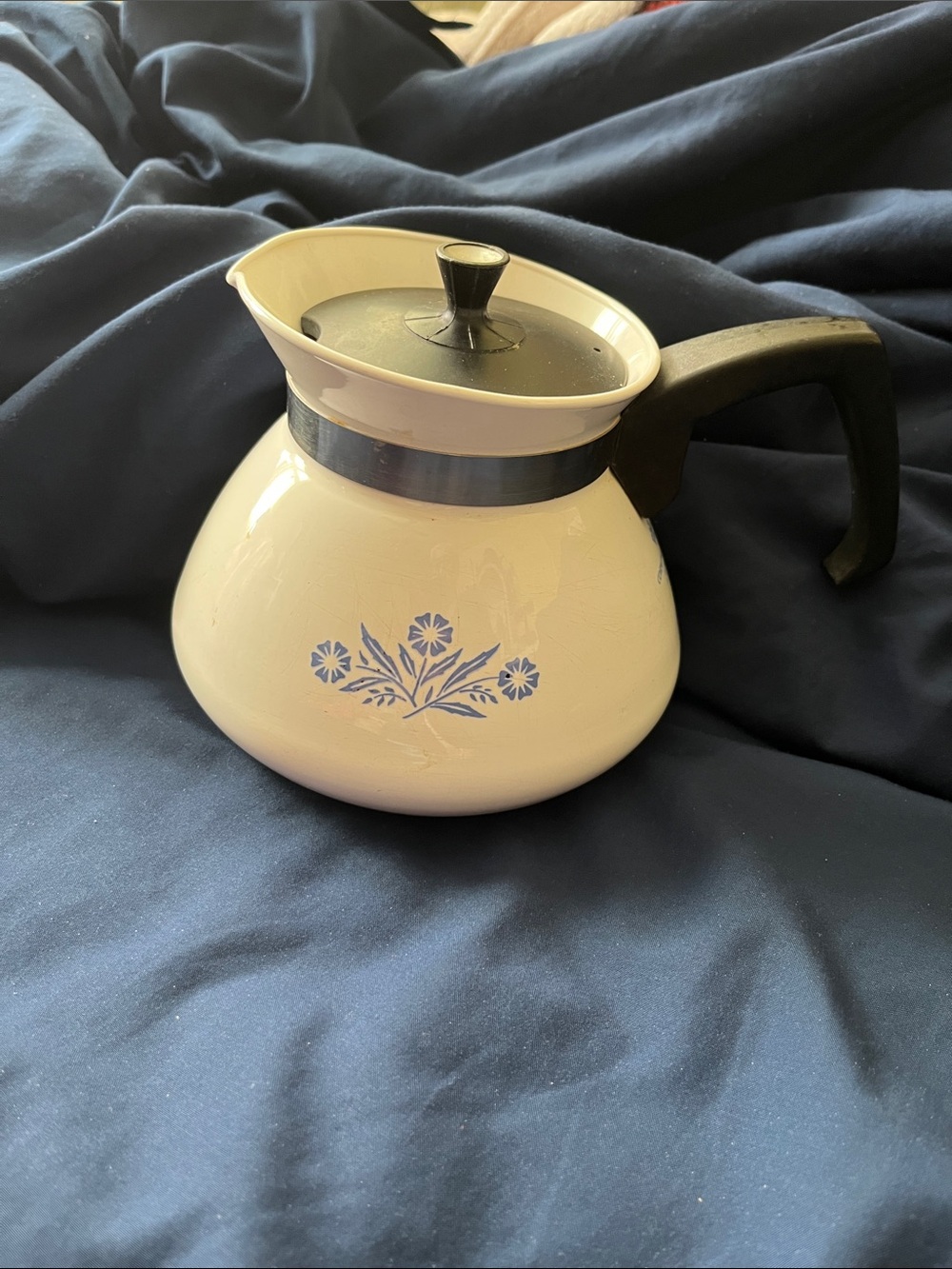 Corningware vintage Cornflower teapot 1958